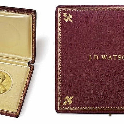 b3e43d-20141210-medal